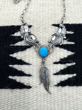 Native American Sterling Silver Kingman Turquoise Floral Bib Necklace